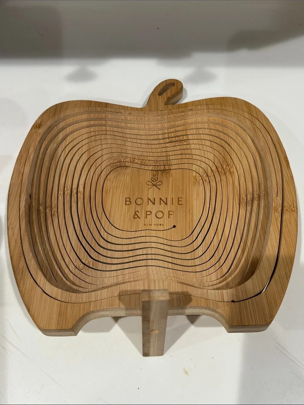 Apple-Shaped wood Decorative Basket in Light Brown